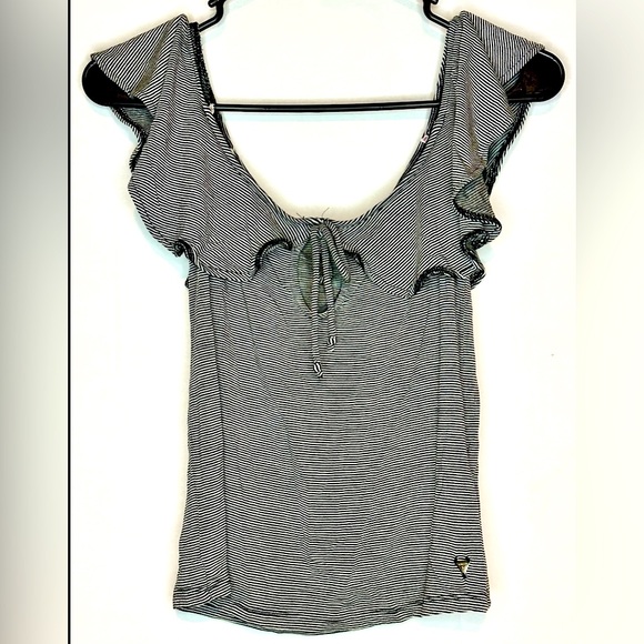 Women’s striped (off the shoulder) GUESS top - Picture 1 of 5